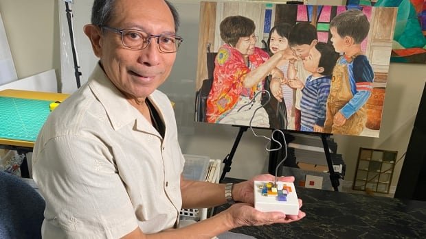 Sealed with a kiss: Filipino artist showcases respect for elders, culture