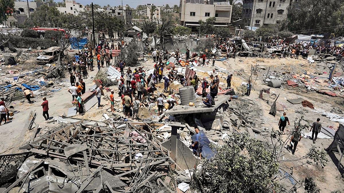 Israeli strikes in southern, central Gaza kill greater than 60 Palestinians, together with in ’protected zone’