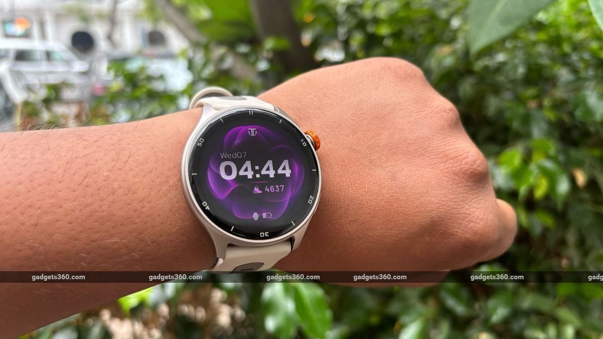 High Smartwatches Below Rs. 5,000 Throughout Amazon Nice Indian Pageant Sale