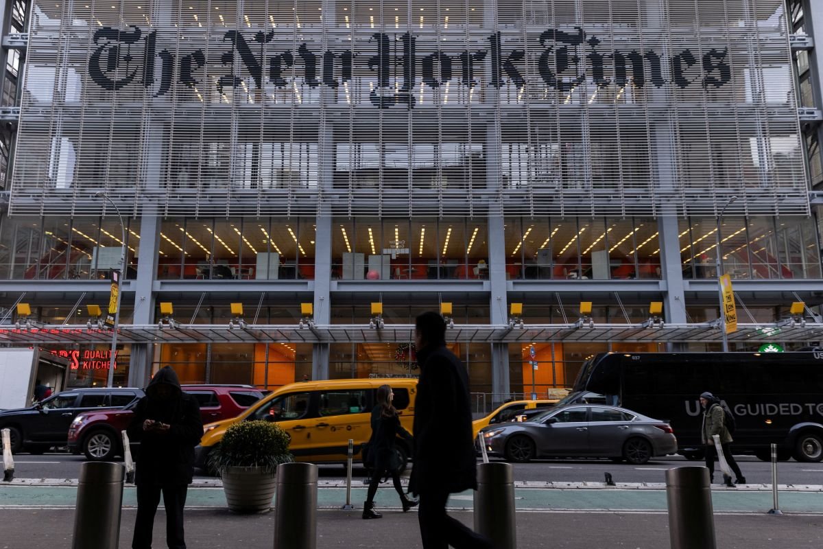 NYT Sends AI Startup Perplexity ‘Stop and Desist’ Discover Over Content material Use